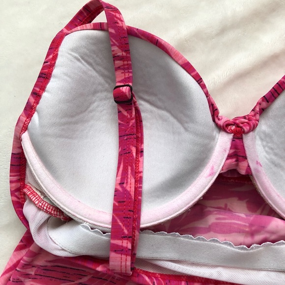 Tropical Print Bathing Suit Top - Picture 5 of 9